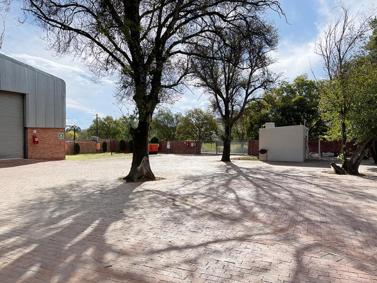 Village Lodge Harrismith Exterior foto
